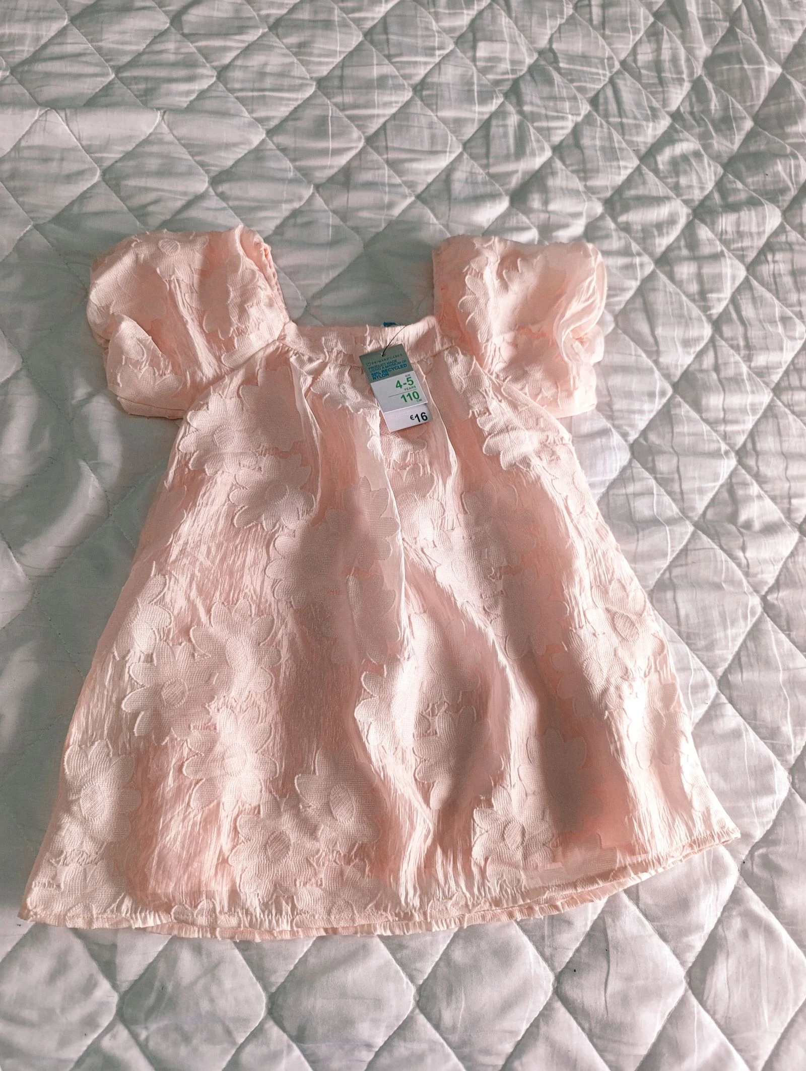 Preciosos vestidos de niña Primark talla 4-5 años 
